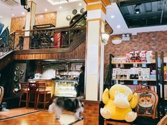 -more than meow吴止猫主题餐厅(承德 中船汇店)