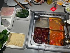 -海底捞火锅(东百中心店)