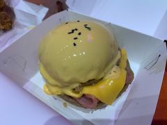 芝士熔岩牛肉汉堡-前进5路汉堡炸鸡(汉街skp店)