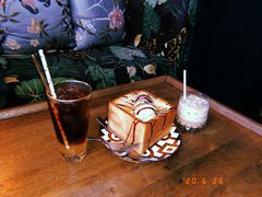 -一棵树咖啡馆(泉乐坊店)