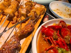 -鸿宇海鲜烧烤(红海新区店)