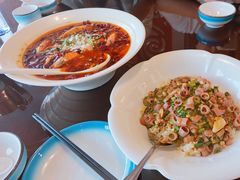 -喜乐餐厅•灯笼虾球首创者•本地小海鲜(二马路店)