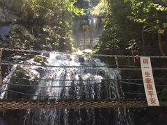 -藏龙百瀑风景区