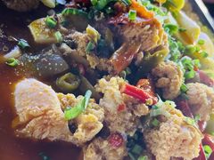 -金渝海鲜烧烤万州烤鱼店