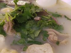 油豆腐鸭血粉丝汤-小杨生煎(湟普汇店)