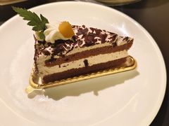 -钱小奴海鲜自助黑金店(杭州滨江龙湖店)