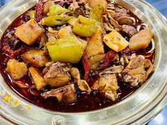 -牛一嘴·兰州牛肉面·大盘鸡(财富中心店)