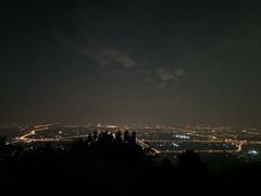 -鬼笑石后山停车场