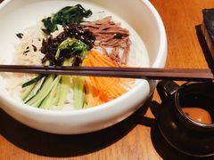 鸡丝凉米线-云海肴·汽锅鸡·云南菜(苏州中心店)