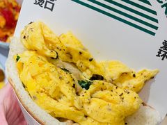 -老乡鸡(上海白玉兰广场店)