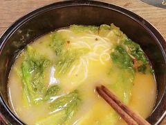 -相遇石桥过桥米线(小绿谷店)