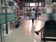 -萌兽医馆·绝育·24小时内科·宠物医院(德胜店)
