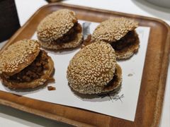 肉沫芝麻烧饼-四季民福烤鸭店(望京南湖东园店)