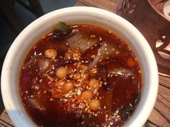-成都你六姐·牛肉冒菜(上海环宇荟店)