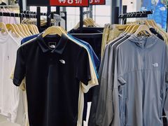 -百年港湾奥特莱斯(香炉礁店)