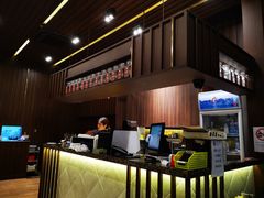 -阿维斯咖啡(镜湖店)
