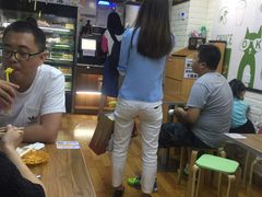 -碗主炭烧米线(交大二村店)