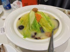 -万龙洲海鲜(大兴绿地缤纷城店)