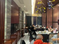 -忘情水鱼头·鲜鱼火锅(滨江中路店)