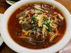 毛血旺-胡子饮食店