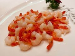 手剥河虾仁-蝶园·装修中(BFC外滩金融中心店)