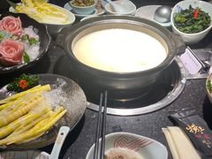 -捞王猪肚鸡火锅(昆山店)
