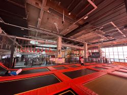 -嗨翻Hi-Fun竞技主题乐园·蹦床团建生日聚会(五棵松华熙店)