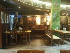 -皇冠自酿啤酒坊(中国红街5号楼店)