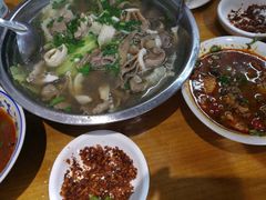 -谢老五跷脚牛肉·非遗传承店