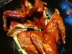 脆皮乳鸽-有璟阁港式餐厅(国贸商城店)
