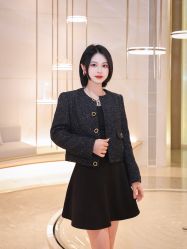 -AURAS璈然科技护肤中心