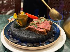 -秘密旅行Bonjour(黑金冠 江南西店)