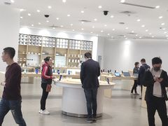 店内环境-华为授权体验店(中山公园来福士)