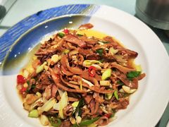 -吴记酱骨炖菜馆(康安路店)