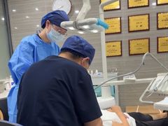-上海仁爱医院口腔科 · 种植