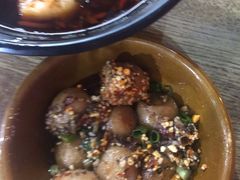 -椒点传统串串香