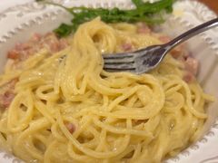 生奶油培根意大利面-玛格萝妮比萨屋(陆家浜路店)