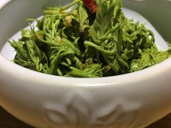 炝拌松尖-潮粥荟·潮汕砂锅粥(朝阳大悦城店)