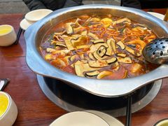 -大理.老字号渝记酸萝卜乌鱼(古城总店)