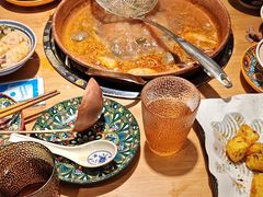 -洱火云南酸菜牛肉火锅(石景山当代商城店)