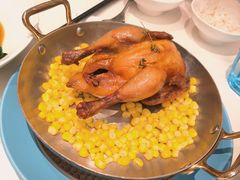 -港丽餐厅(高德置地店)