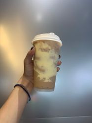 -桃桃屿·潮牌酷银(世纪荟店)