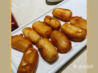 今天和小伙伴来打卡顺德菜啦 他们家有活动，团购的两人