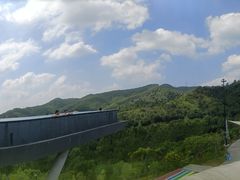 -清远熹乐谷温泉度假酒店