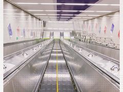 -红土地(地铁站)