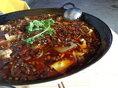 -鸿顺老铁锅美蛙鱼府(解放碑店)