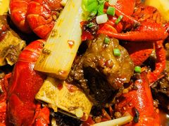-巴厘龙虾·榜首油焖大虾(音乐学院·沿江酒馆店)