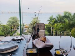 -V Bar海景扒房(北海湾惠龙万达嘉华酒店)