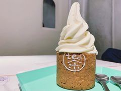 茉莉花冰淇淋-茶是一枝花泡茶店