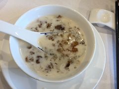 -景月阁空中食府(希尔顿酒店)